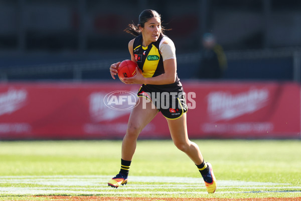 AFLW 2025 Round 02 - Richmond v Western Bulldogs - A-61722575