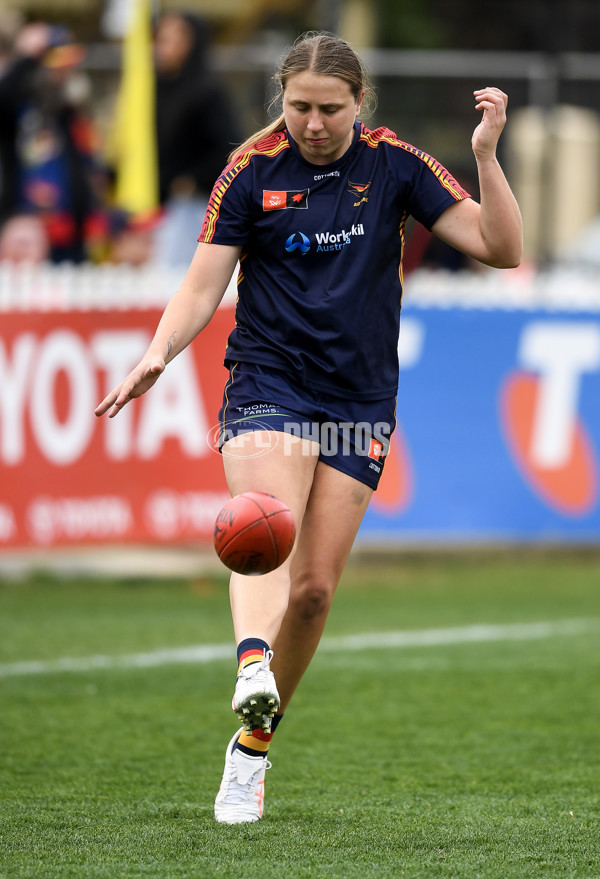 AFLW 2025 Round 02 - Adelaide v Geelong - A-61725915