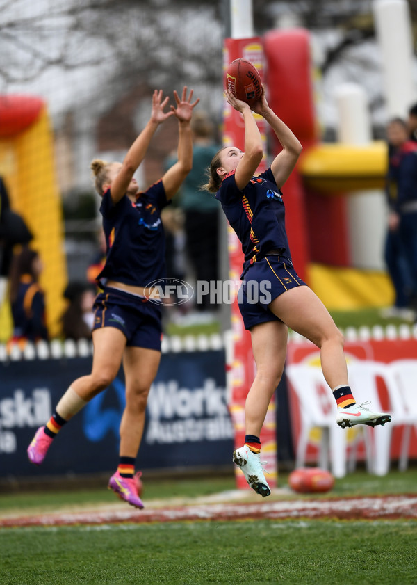 AFLW 2025 Round 02 - Adelaide v Geelong - A-61725932
