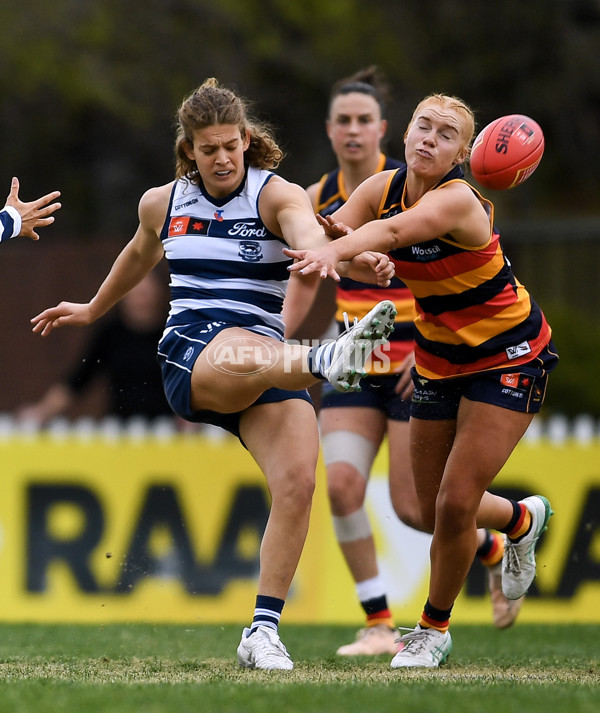 AFLW 2025 Round 02 - Adelaide v Geelong - A-61733189