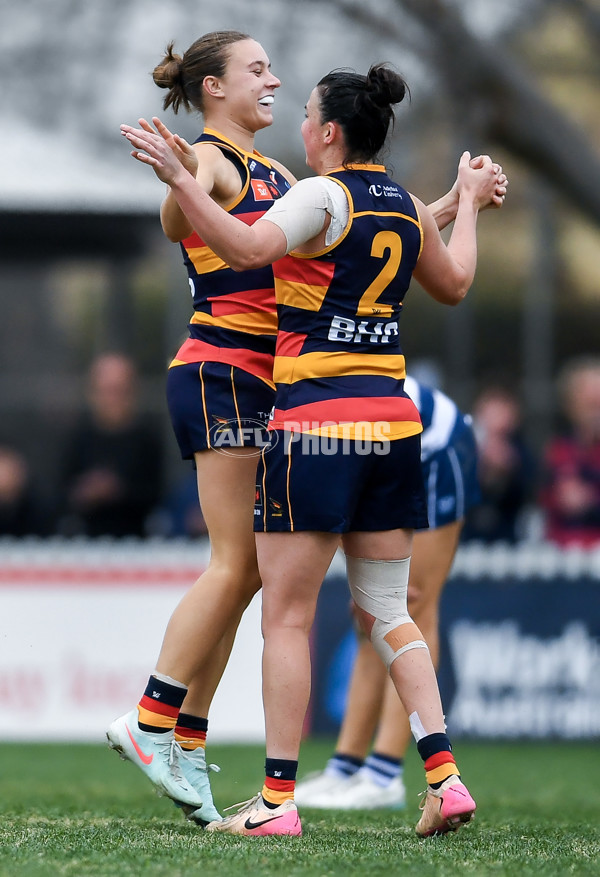 AFLW 2025 Round 02 - Adelaide v Geelong - A-61744803
