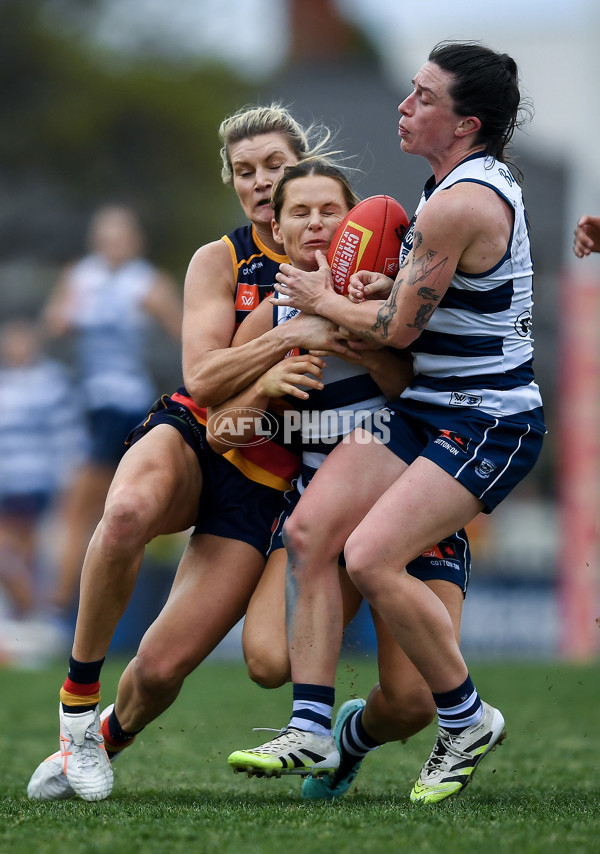 AFLW 2025 Round 02 - Adelaide v Geelong - A-61744805