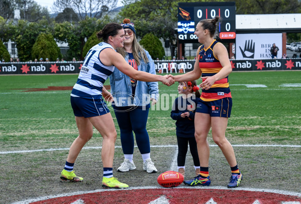 AFLW 2025 Round 02 - Adelaide v Geelong - A-61757524