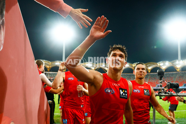 AFL 2025 Round 24 - Gold Coast v Essendon - A-61802867