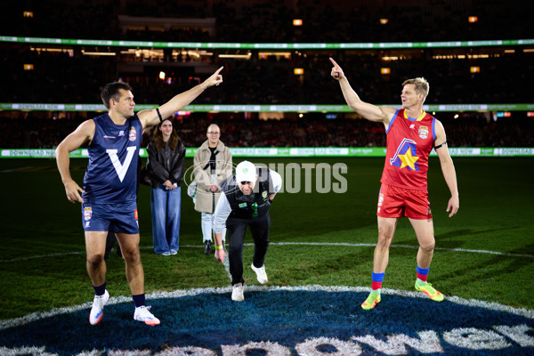 AFL 2025 Media - AFL Legends Match - A-61841604