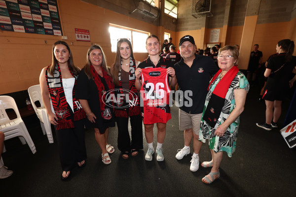AFLW 2025 Round 03 - Richmond v Essendon - A-61903037