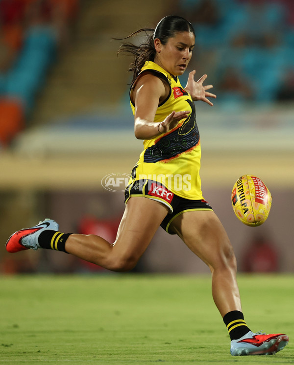 AFLW 2025 Round 03 - Richmond v Essendon - A-61926056