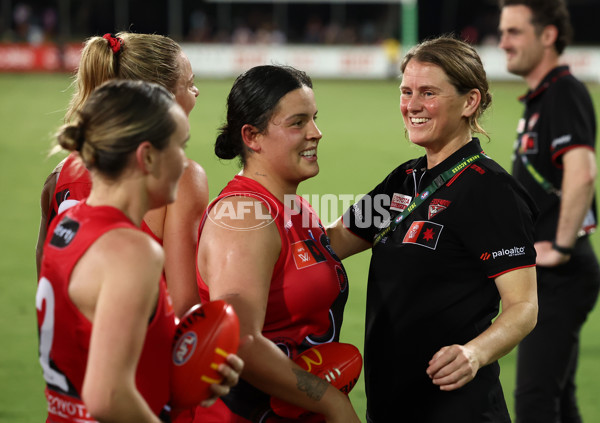AFLW 2025 Round 03 - Richmond v Essendon - A-61939092