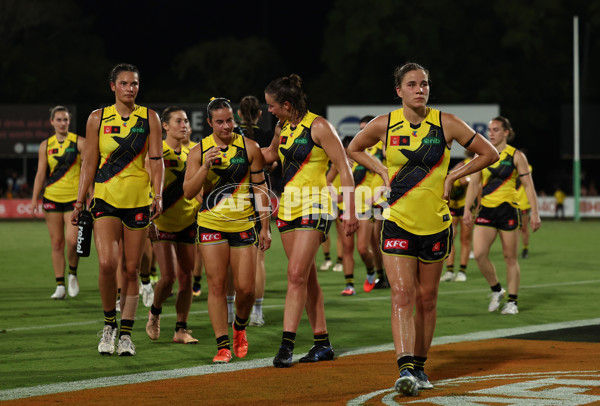 AFLW 2025 Round 03 - Richmond v Essendon - A-61941627