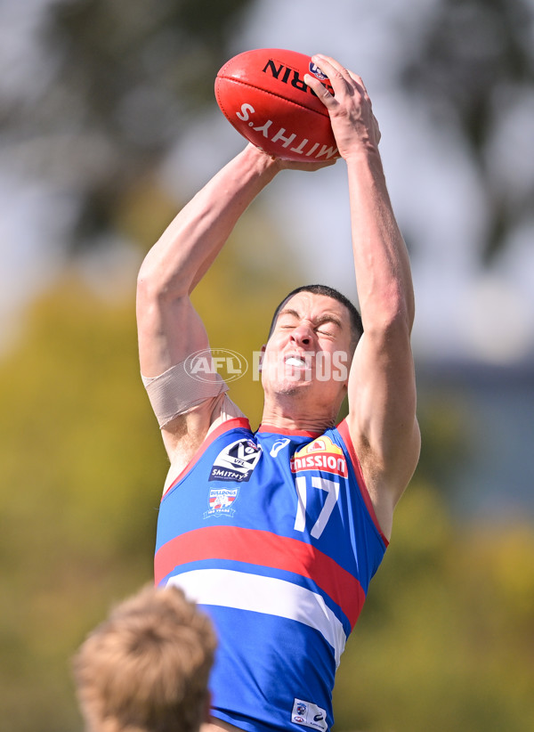 VFL 2025 Qualifying Final - Footscray Bulldogs v Frankston - A-61941668