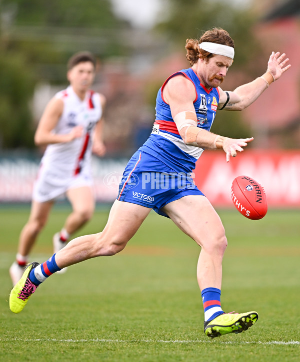 VFL 2025 Qualifying Final - Footscray Bulldogs v Frankston - A-62088516