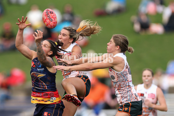 AFLW 2025 Round 03 - GWS v Kuwarna - A-62094392