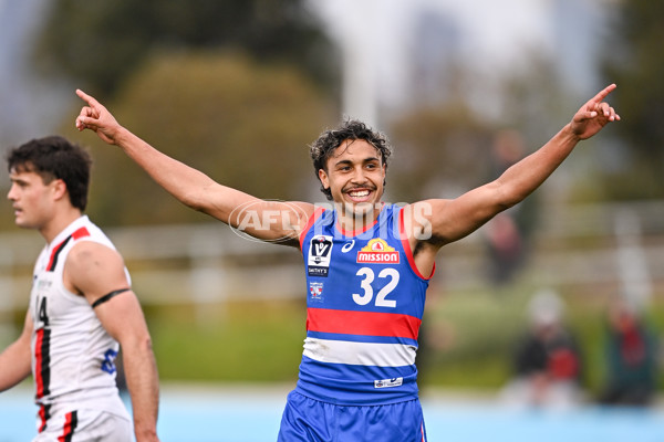 VFL 2025 Qualifying Final - Footscray Bulldogs v Frankston - A-62099698