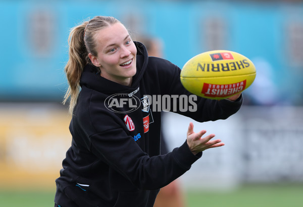 AFLW 2025 Round 03 - Yartapuulti v Gold Coast - A-62101621