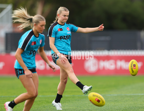 AFLW 2025 Round 03 - Yartapuulti v Gold Coast - A-62101622