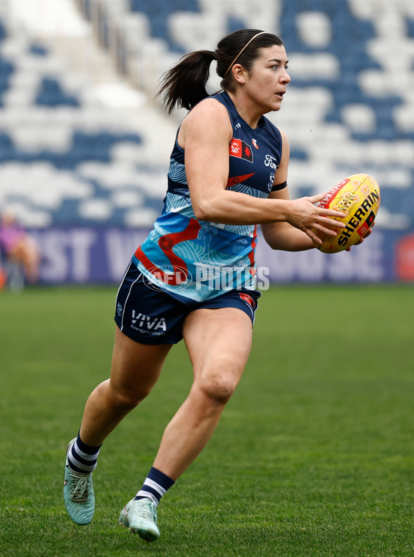 AFLW 2025 Round 03 - Geelong v Sydney - A-62102771