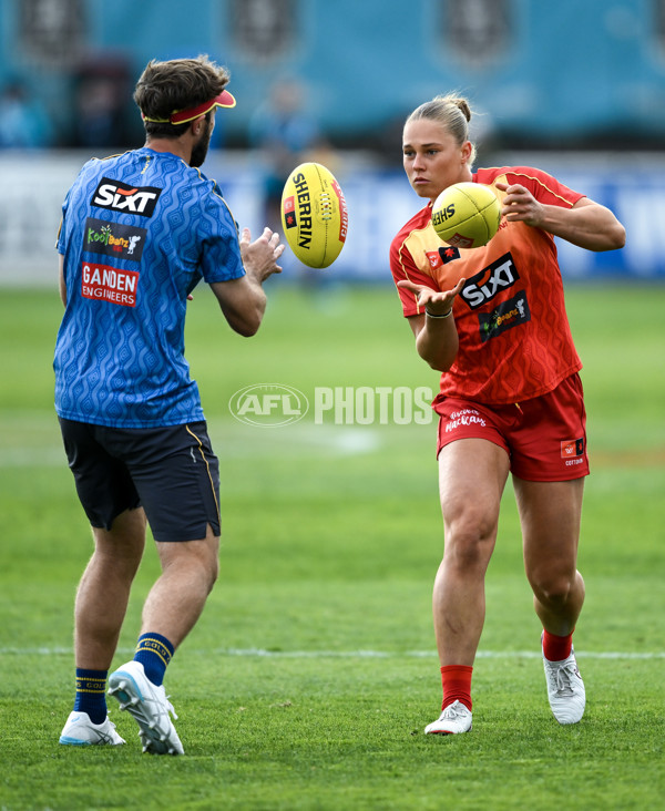 AFLW 2025 Round 03 - Yartapuulti v Gold Coast - A-62104064