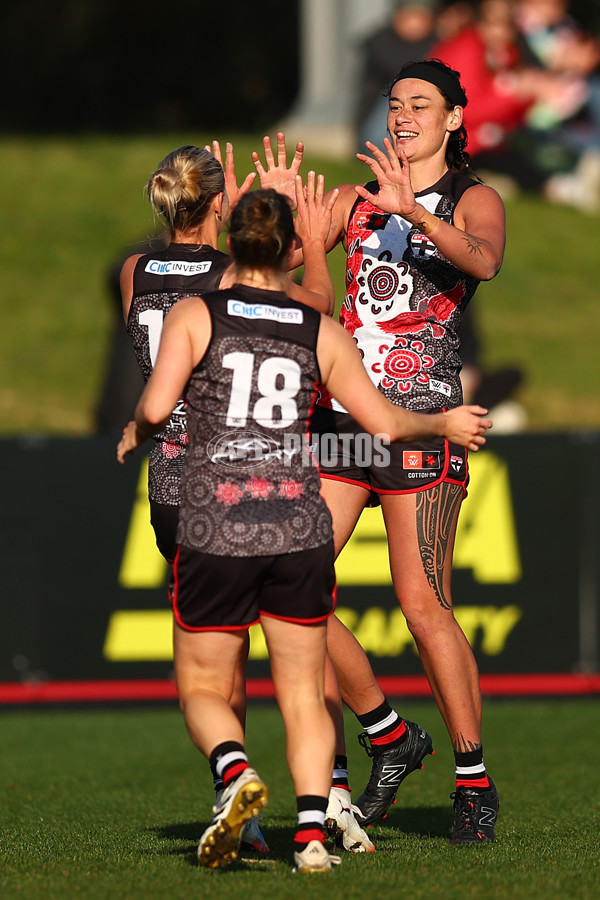 AFLW 2025 Round 03 - Euro-Yroke v Waalitj Marawar - A-62106873