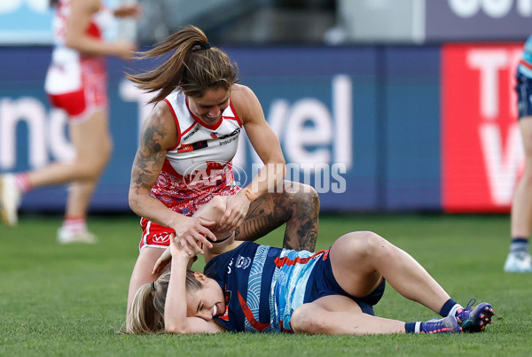 AFLW 2025 Round 03 - Geelong v Sydney - A-62108269
