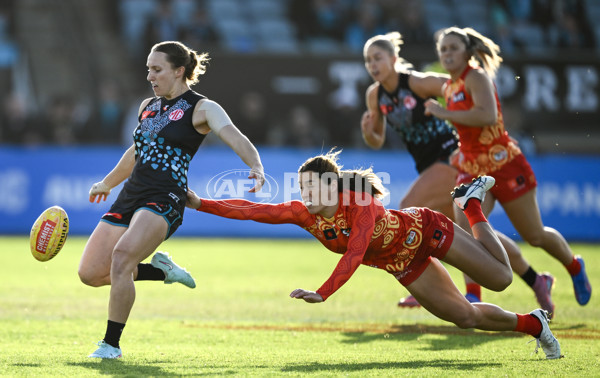 AFLW 2025 Round 03 - Yartapuulti v Gold Coast - A-62109175