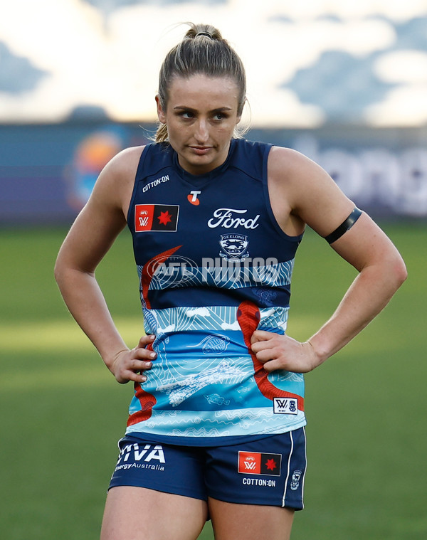 AFLW 2025 Round 03 - Geelong v Sydney - A-62112280