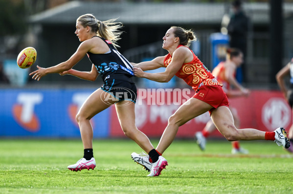 AFLW 2025 Round 03 - Yartapuulti v Gold Coast - A-62114661