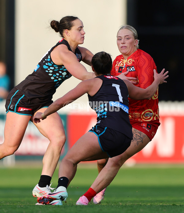 AFLW 2025 Round 03 - Yartapuulti v Gold Coast - A-62115876