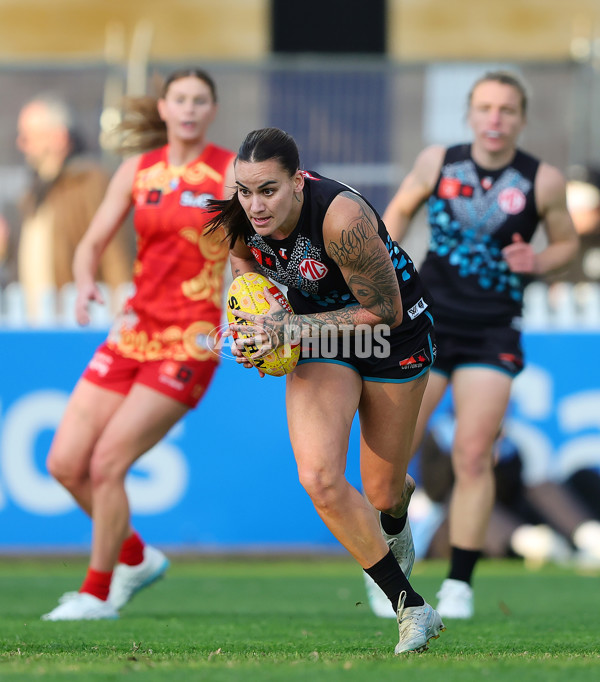 AFLW 2025 Round 03 - Yartapuulti v Gold Coast - A-62117348