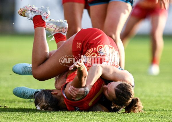 AFLW 2025 Round 03 - Yartapuulti v Gold Coast - A-62117368
