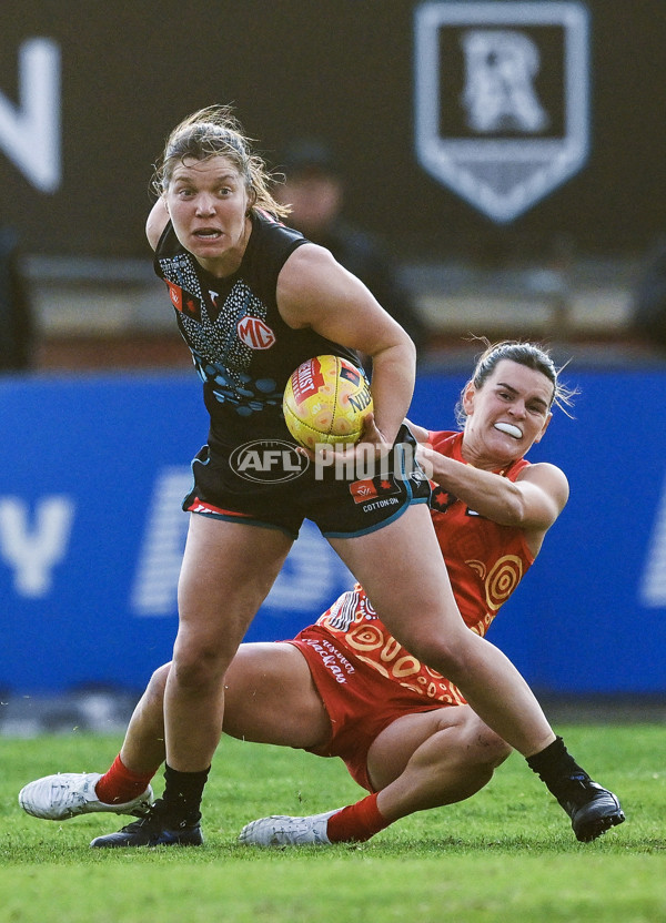 AFLW 2025 Round 03 - Yartapuulti v Gold Coast - A-62118575