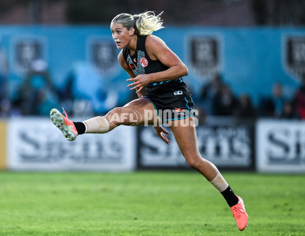AFLW 2025 Round 03 - Yartapuulti v Gold Coast - A-62118619