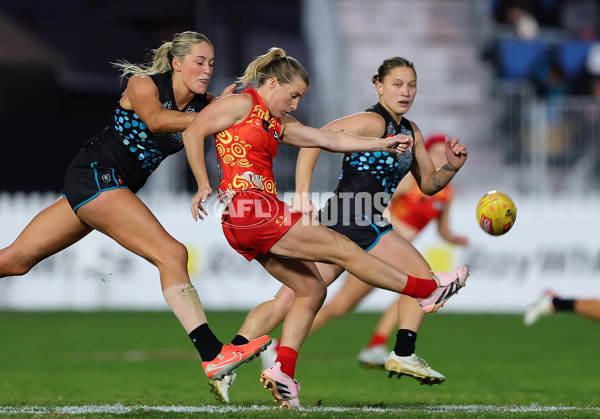 AFLW 2025 Round 03 - Yartapuulti v Gold Coast - A-62120073