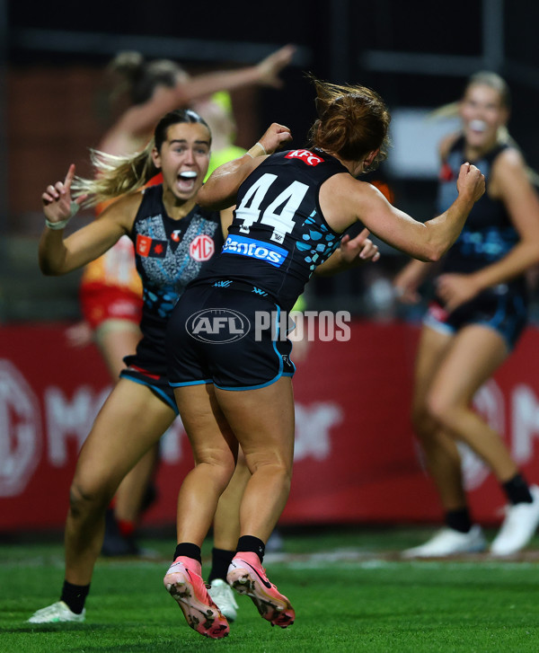 AFLW 2025 Round 03 - Yartapuulti v Gold Coast - A-62120121