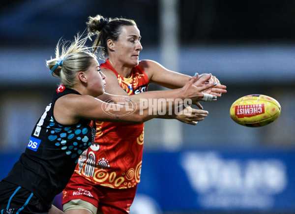 AFLW 2025 Round 03 - Yartapuulti v Gold Coast - A-62120129