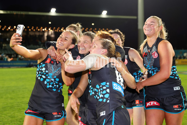 AFLW 2025 Round 03 - Yartapuulti v Gold Coast - A-62121318