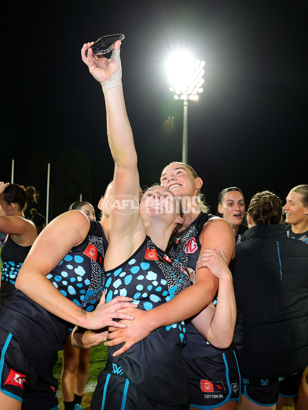 AFLW 2025 Round 03 - Yartapuulti v Gold Coast - A-62123114