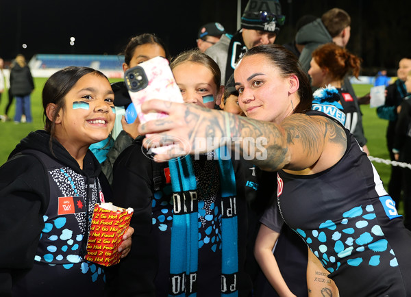 AFLW 2025 Round 03 - Yartapuulti v Gold Coast - A-62123990