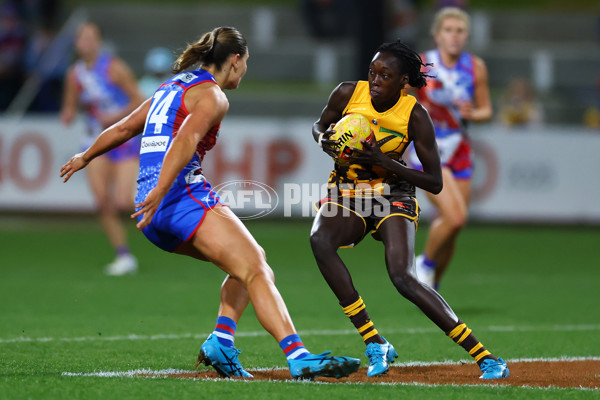 AFLW 2025 Round 03 - Western Bulldogs v Hawthorn - A-62124012