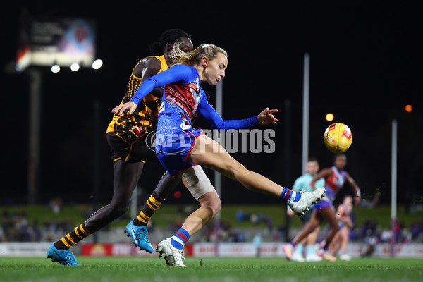 AFLW 2025 Round 03 - Western Bulldogs v Hawthorn - A-62128555