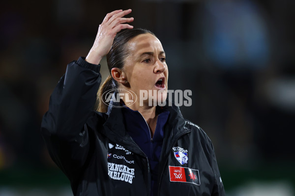 AFLW 2025 Round 03 - Western Bulldogs v Hawthorn - A-62128620
