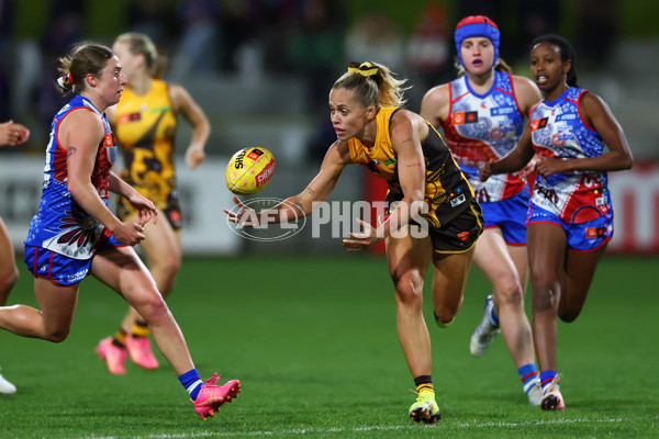 AFLW 2025 Round 03 - Western Bulldogs v Hawthorn - A-62128628