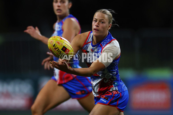 AFLW 2025 Round 03 - Western Bulldogs v Hawthorn - A-62129484
