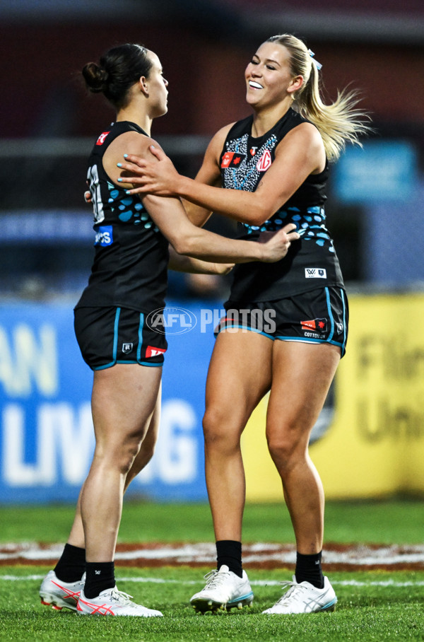 AFLW 2025 Round 03 - Yartapuulti v Gold Coast - A-62131263