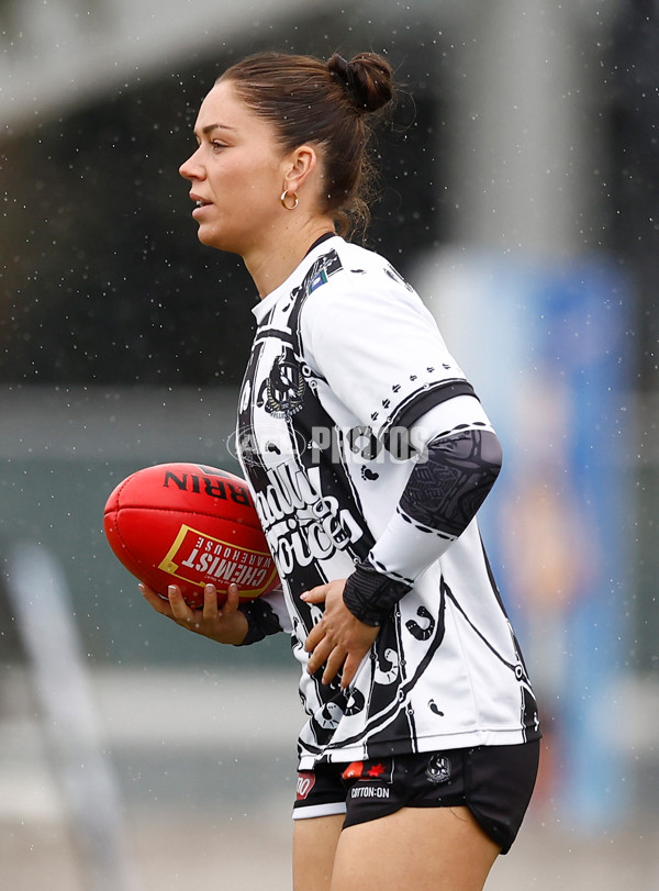AFLW 2025 Round 03 - Collingwood v Narrm - A-62136387