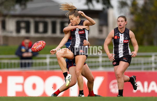 AFLW 2025 Round 03 - Collingwood v Narrm - A-62139331