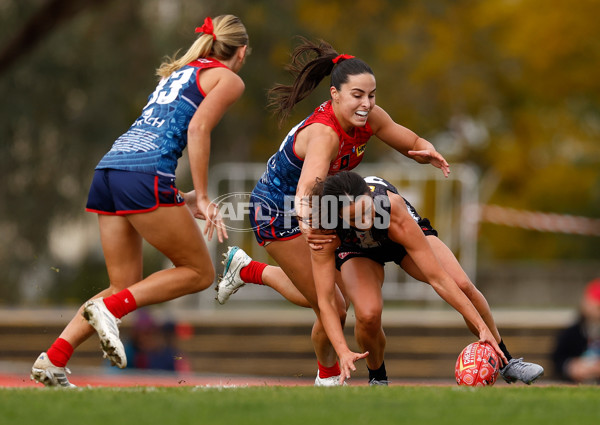 AFLW 2025 Round 03 - Collingwood v Narrm - A-62139970
