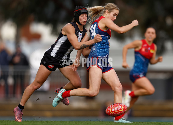 AFLW 2025 Round 03 - Collingwood v Narrm - A-62141986