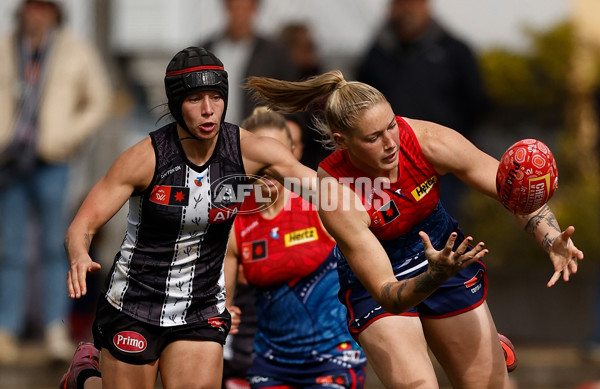 AFLW 2025 Round 03 - Collingwood v Narrm - A-62142017