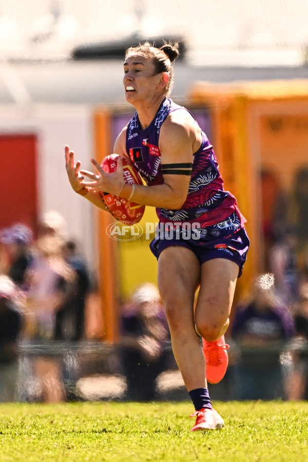 AFLW 2025 Round 03 - Walyalup v North Melbourne - A-62144257