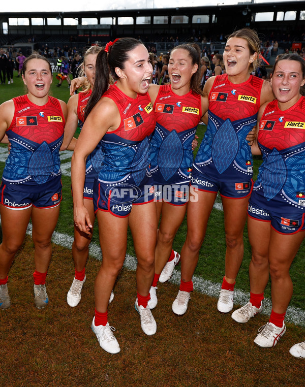 AFLW 2025 Round 03 - Collingwood v Narrm - A-62144508